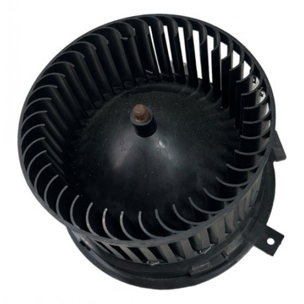 Ventilador Interno Tracker Rs 1.2t 2023/2024 T82377c