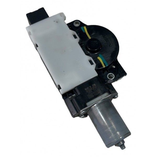 Motor Teto Panorâmico Tracker Rs 2023/2024 2331000730