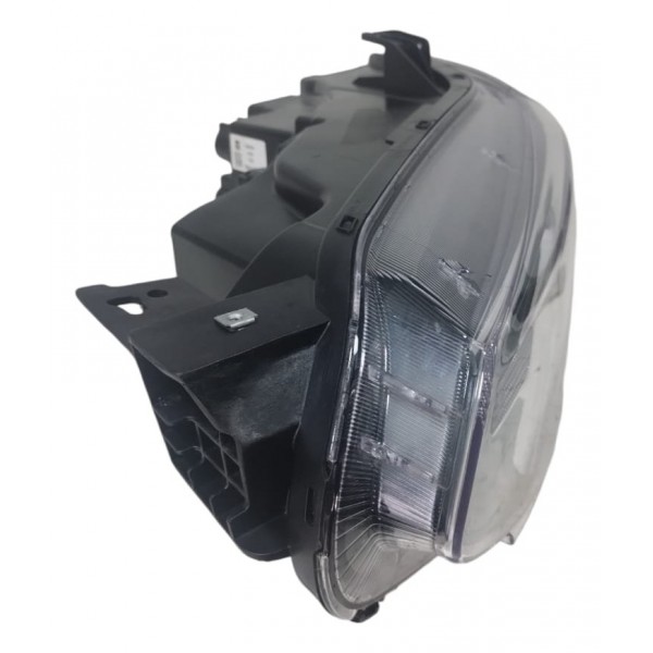 Farol Lado Esquerdo Gm Tracker Rs C/led 21á 24 Recuperado